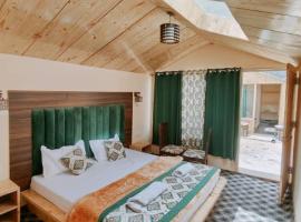 Pangong Tso Grand Lodge, hotell sihtkohas Lukung