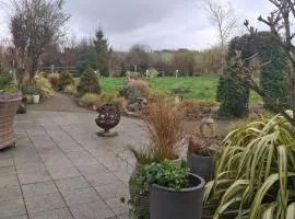 Deeside Manor