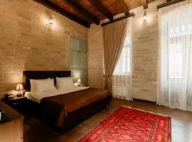 Qala Hotel