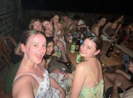 River Side inn, hotel in Matale