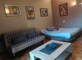 Studio le Bastion、アルガジョラのホテル