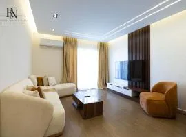 5 Star 3 BDR Apartment In Rehab City