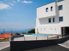 Whitehouse Apartments, hotell i Makarska