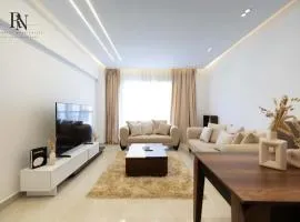 Spacious 2 BDR Apartment In Rehab City