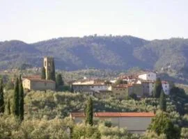 la casa nel borgo