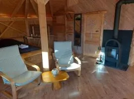 Einzigartige Holzhütte mit Bergpanorama