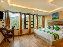 Treebo Lords Garden Glory With Valley View & Centralized Heating