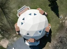 The Dome' - Spacious Retreat Near Finger Lakes!