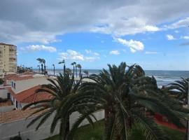 Torrox beach house, hotel a Torrox Costa