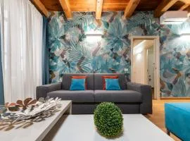 Suite Deluxe in Palazzo Storico - Centro Sassari - Appartamento Calvi
