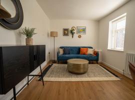Church Road Retreats - The Cove, hotel in Kessingland