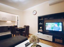 Apartmani Vucetic MM, hotel in Igalo