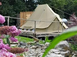 Le monde d'Echozellia - Tente M, glamping site in Saint-Germain-des-Champs