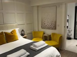 Lower Greenbank Guest Suite