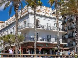 Apartamentos Senabre Palais