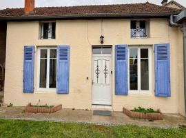 La maison de la Loire, hotel in Nevers