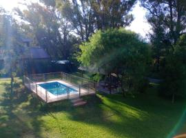 Shakty "Apart de Montaña", hotel in Los Reartes