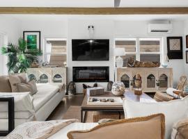Stunning, Modern and Quiet Beach House, מלון בהוליווד