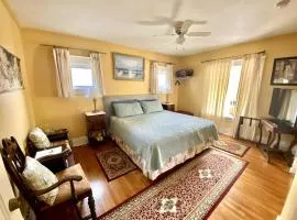 Two bedrooms unit with jacuzzi