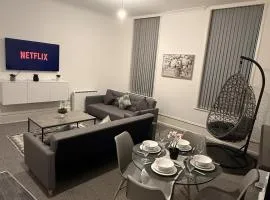 Modern 2-Bed City Stay - Sleeps 6 - 4K TV & WiFi