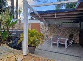 Bungalow Colibris de MEDi, hotel v destinaci Goyave