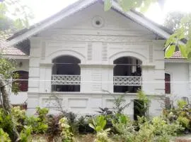 Southern Colonial Villa