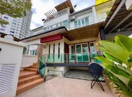 Cozy Homestay in Karpal Singh