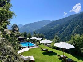 ALM SEASONS Premium Chalet & Studios, Hotel in Saalbach-Hinterglemm