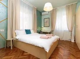 Hebros Park Next to Kapana 2BR Apartment