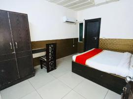 Royal Taj view, ξενοδοχείο στην Agra