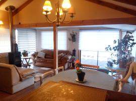 Hogar Zen, hotel in Puerto Saavedra