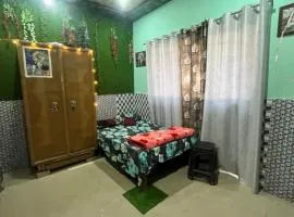Radha ballabh guest house