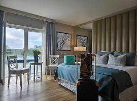 Moycarn Lodge & Marina