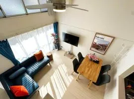 Easy go to Hakata and Tenjin, Close to FKK Airport