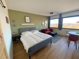 Kleine Koje am Yachthafen Burgtiefe & Südstrand, hotel v destinaci Fehmarn
