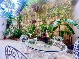 Meridian Spacious Apartments WLK to St Julian's and Sliema Seafront, Balluta Bay
