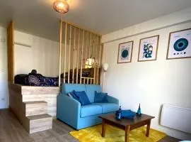 L'Estrade, Studio centre-ville
