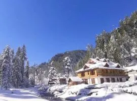 Shiva Valley Riverside Homestay