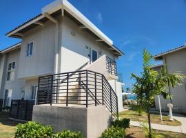 Playa Caracol 2BR Beachfront Villa, rezort v destinaci Punta Chame
