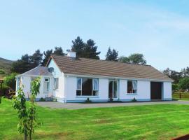 Laura's Lodge on the WAW, hotell i Meenacross