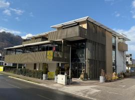 Ferienwohnung am Schlosspark, hotel in Altmünster