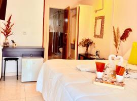 Hostal La Rosa, hotel v destinaci Cáceres