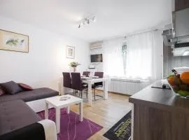 Apartment Max