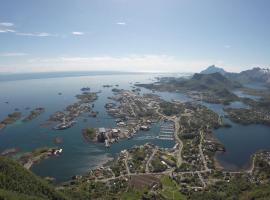 Lofot rommet, hotel u gradu Svolver