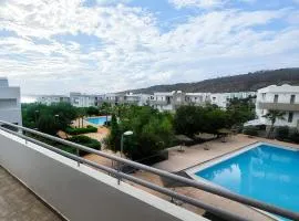 Spacious lux Apt, Pool, Sea View & Large Terrace