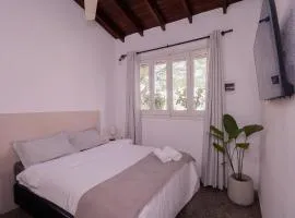 Habitación céntrica con desayuno y baño privado