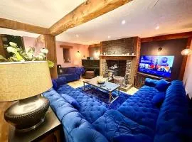 Luxury 3 bed rural stone barn INCL CONT BREK for 5