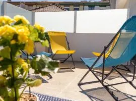 Douro Garden and Rooftop Home 1