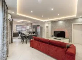 Luxury Cosy 3 Bedroom Apt in Gzira, close to Sliema StJulians by walk