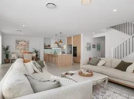 Kingsleys Charm at Boat Harbour